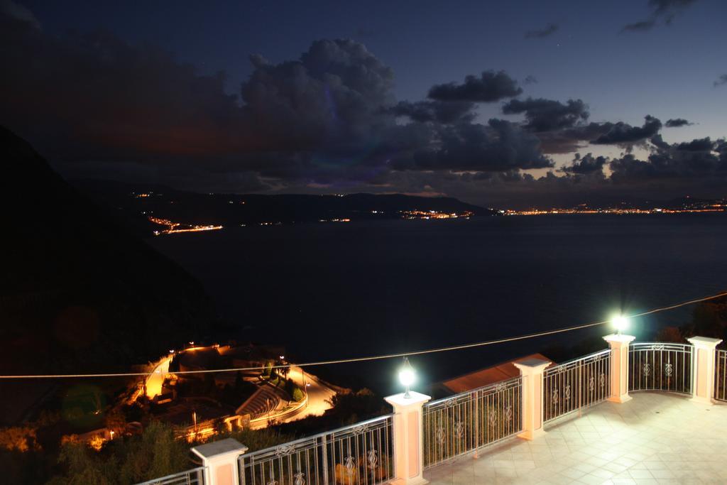 Apartament La Marinella Palmi Zewnętrze zdjęcie